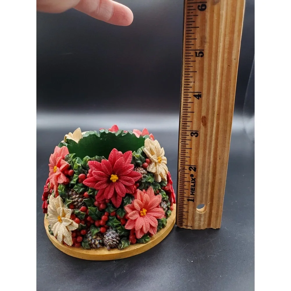 Candle Cuddlers, Christmas Poinsettias